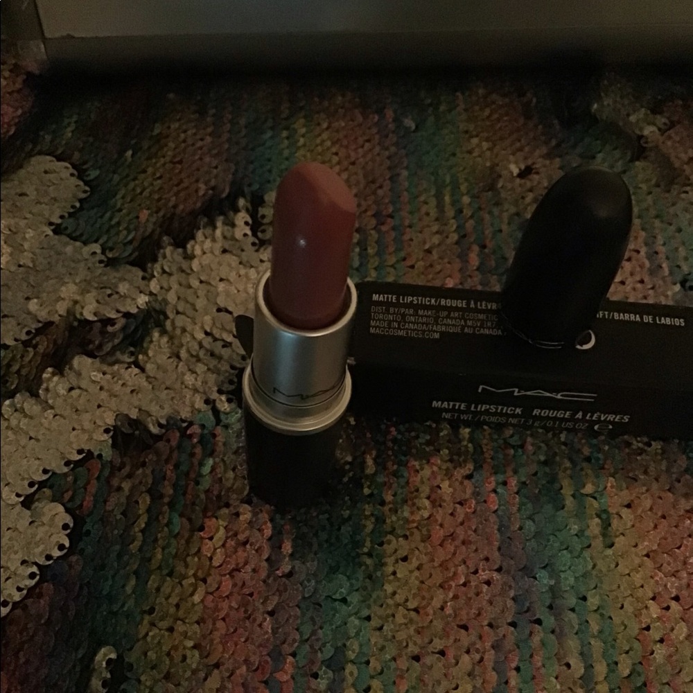 Mac lipstick